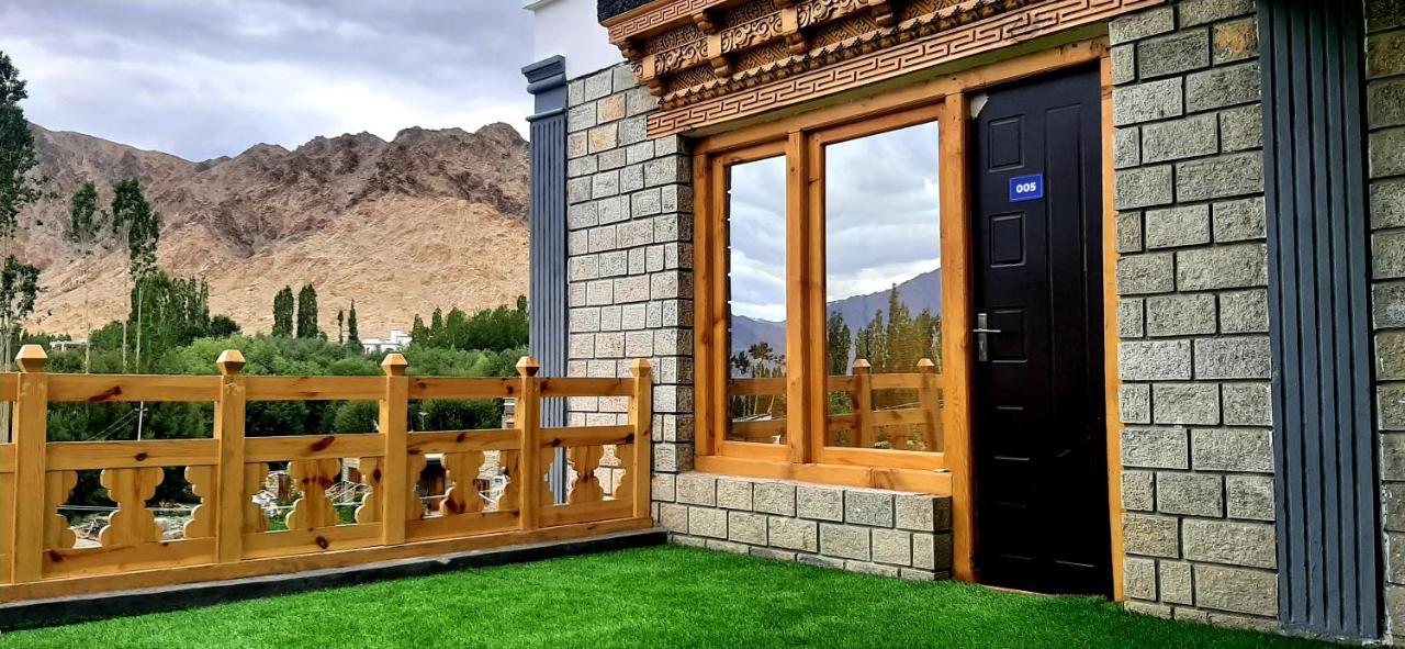 Ladakh Country Inn Leh Eksteriør billede
